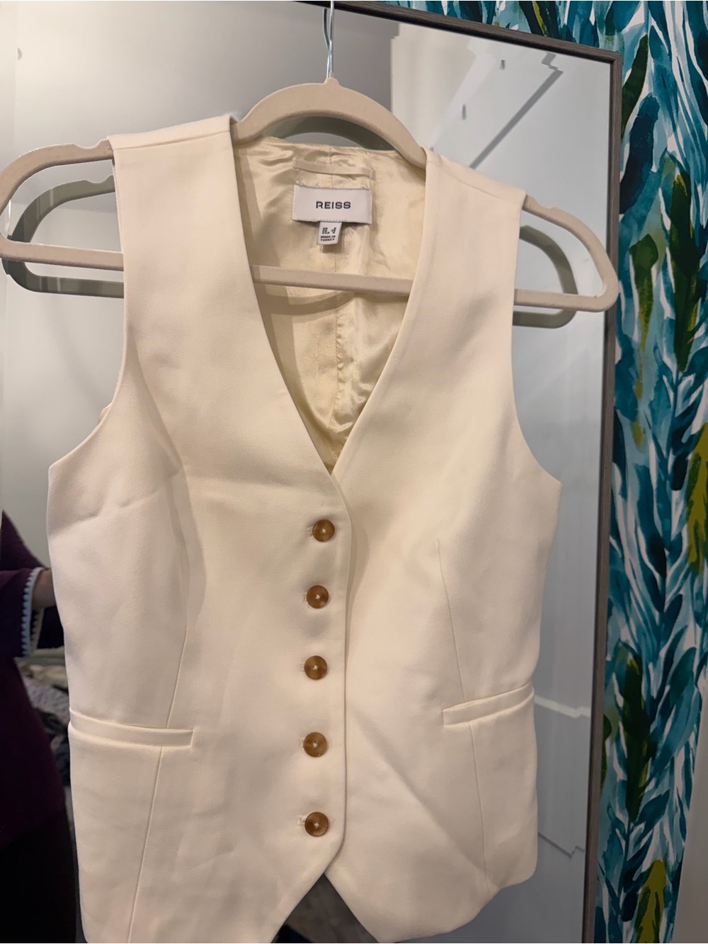 Reiss Button-Through Tailored Waistcoat - Picture 5 of 8